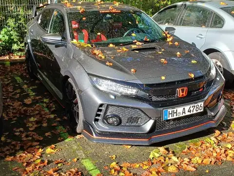 Honda Civic Type R (2018) spotted in Hamburg, Germany
