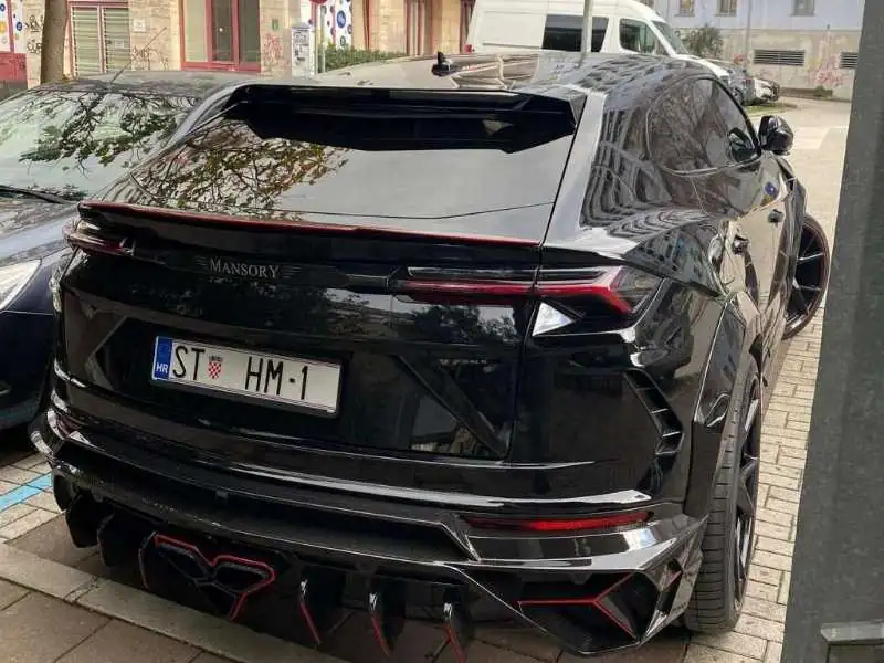 Lamborghini Urus (2022) spotted in Split, Croatia