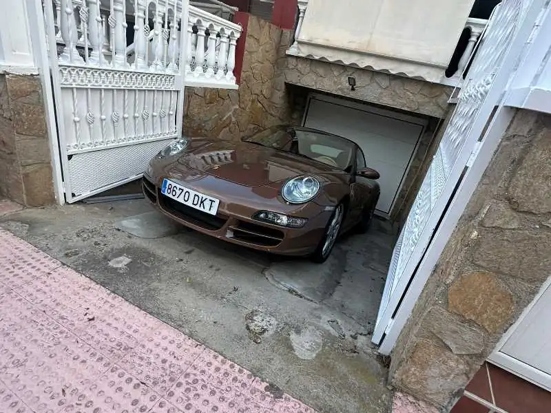 Porsche 911 (2006) spotted in Almería, Spain