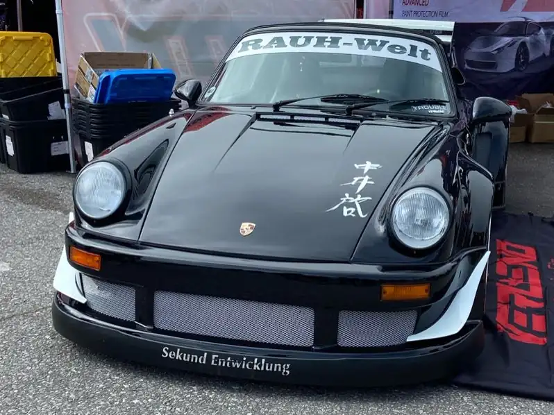 Porsche 911 spotted in Oshawa