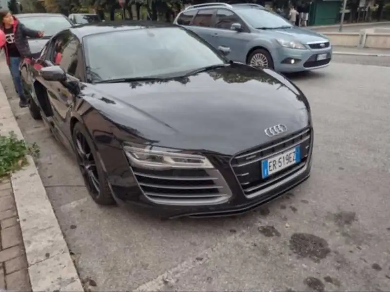 Audi R8 (2015) spotted in Sulmona, Italy