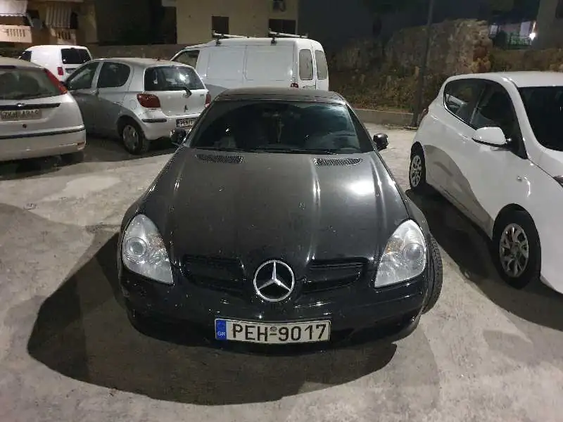 Mercedes-Benz SLK-Class (2005) spotted in Rethymno, Greece