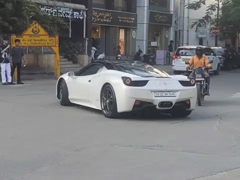 Ferrari 458 Spider (2015) spotted in Bengaluru, India