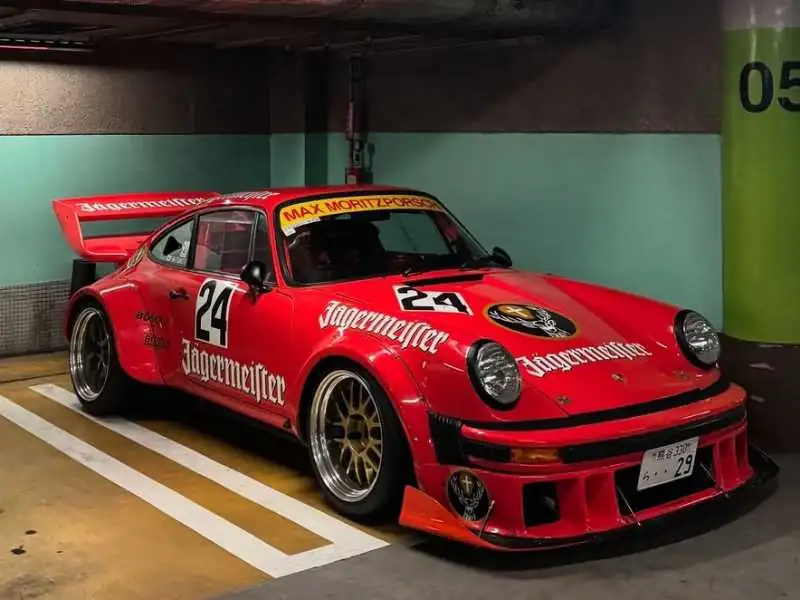 Porsche 911 (1970) spotted in Maebashi, Japan