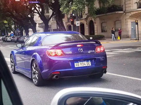 Mazda RX-8 spotted in Buenos Aires