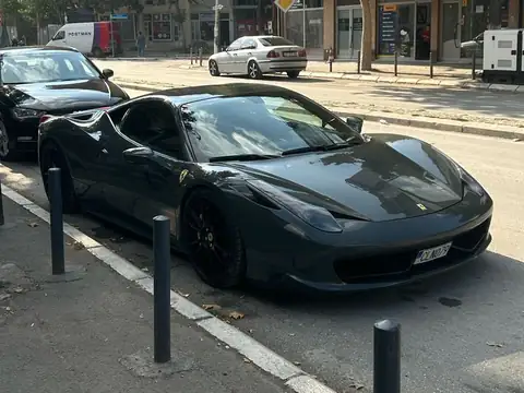 Ferrari 458 Italia (2015) spotted in Mitrovicë, Kosovo