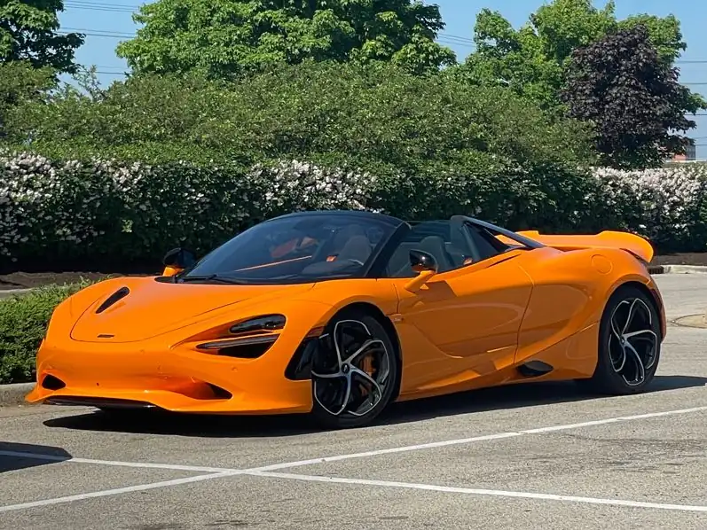 McLaren 720S Spider spotted in Lincoln