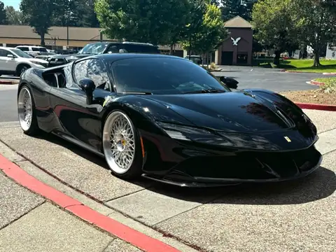 Ferrari SF90 Stradale (2020) spotted in Vacaville, United States