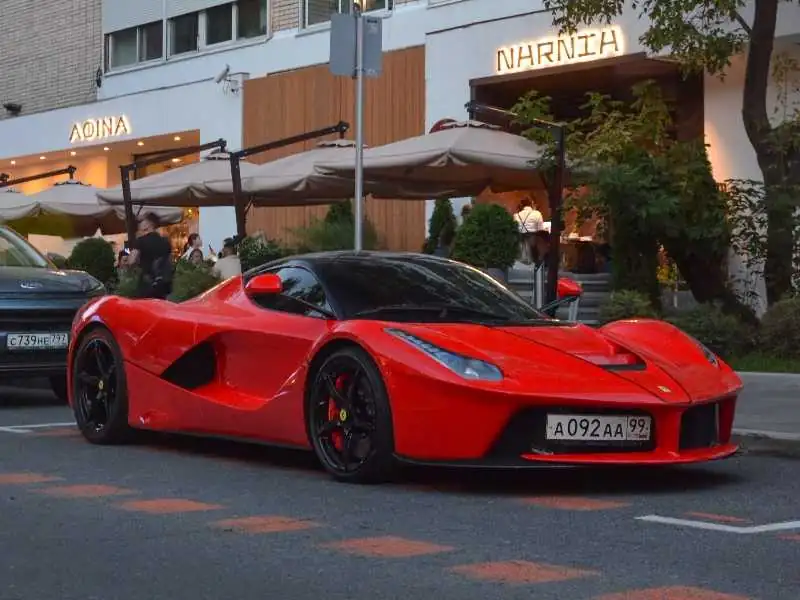 Ferrari LaFerrari (2015) spotted in Moscow, Russia