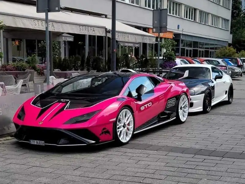 Lamborghini Huracán STO spotted in Warsaw
