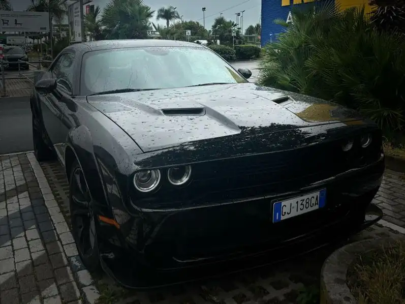 Dodge Challenger spotted in Naples