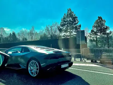 Lamborghini Huracán spotted in Lausanne