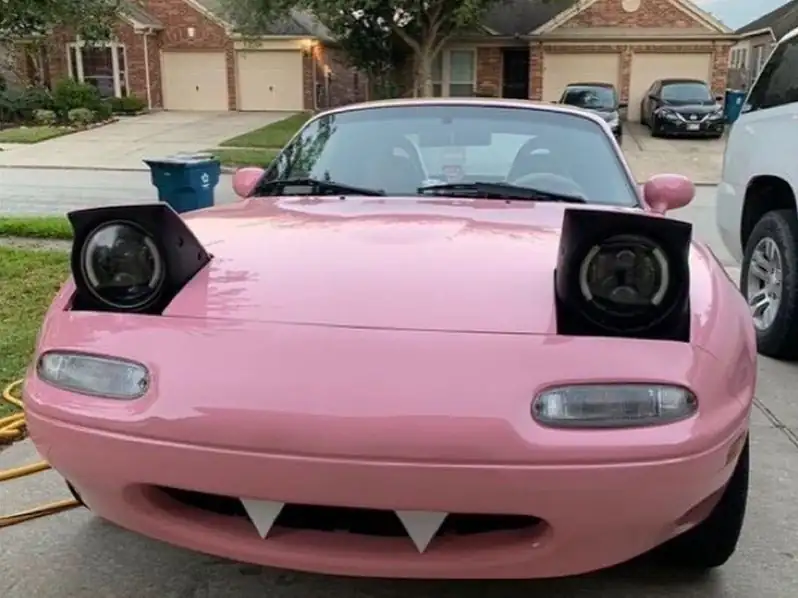 Mazda MX-5 Miata spotted in Gatlinburg