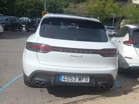 Porsche Macan S (2021) spotted in Mataró, Spain