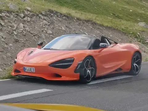 McLaren 720S spotted in Barcelonnette