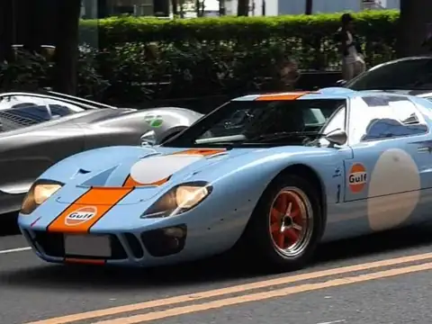 Ford GT40 (1966) spotted in Taguig, Philippines