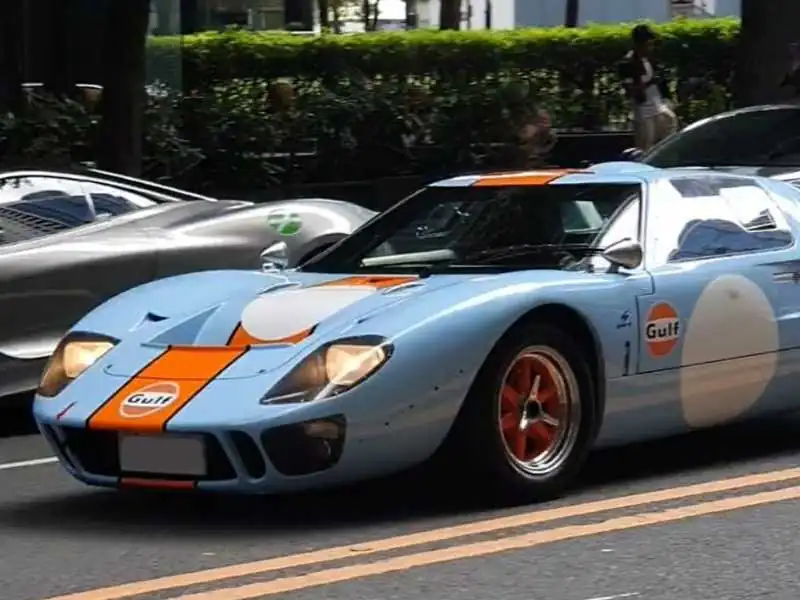 Ford GT40 (1966) spotted in Taguig, Philippines