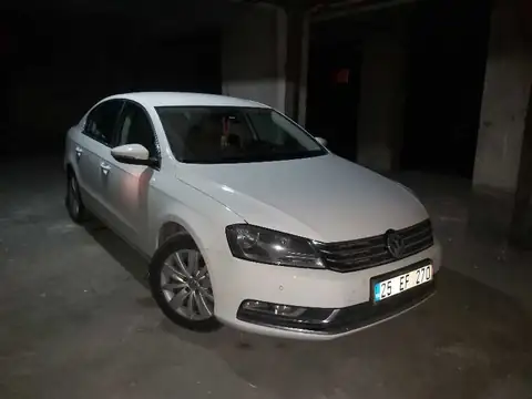Volkswagen Passat (2015) spotted in Ağrı, Turkey