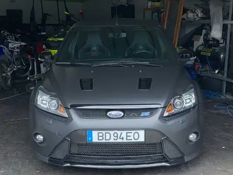 Ford Focus RS (2009) spotted in Braga, Portugal