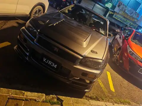 Nissan GT-R R34 spotted in Sandakan