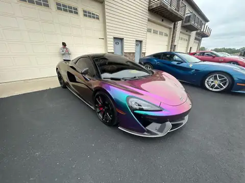McLaren 570S (2016) spotted in Olathe, United States