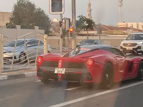 Ferrari LaFerrari spotted in Dubai