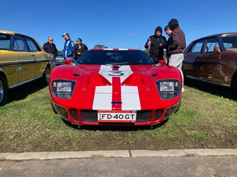 Ford GT40 spotted in Toongabbie West