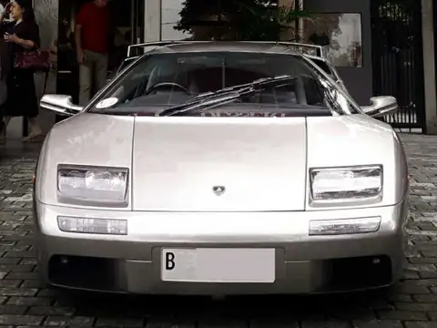 Lamborghini Diablo (1990) spotted in Jakarta, Indonesia