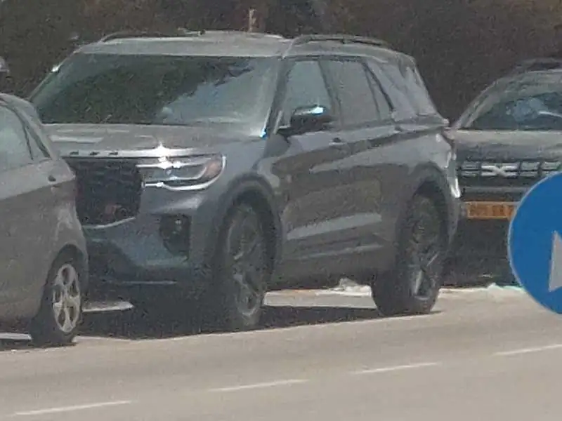 Ford Explorer ST (2021) spotted in Tel Aviv, Israel