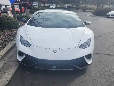 Lamborghini Huracán (2021) spotted in Meridian, United States