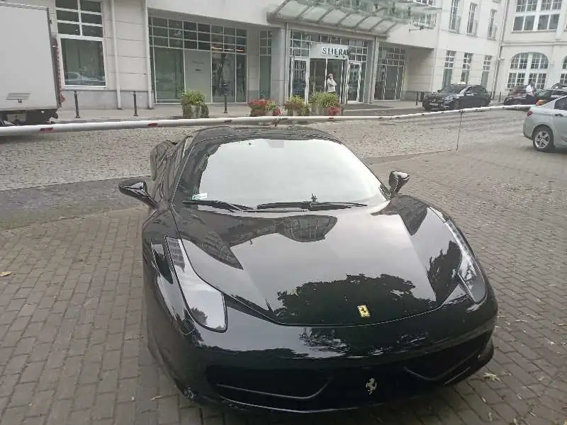 Ferrari 458 Italia spotted in Bielawy