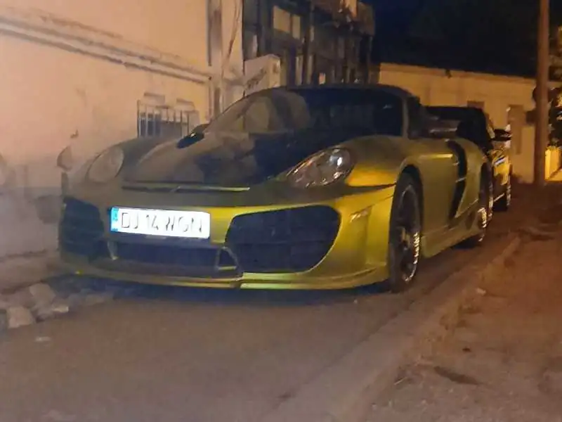 Porsche 918 Spyder (2015) spotted in Craiova, Romania