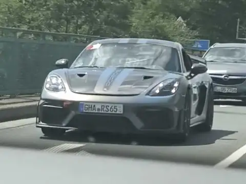 Porsche 718 Cayman GT4 RS (2022) spotted in Leipzig, Germany