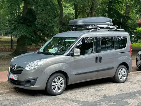 Opel Combo (2016) spotted in Kołobrzeg, Poland