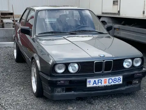 BMW 3 Series spotted in Reykjavík