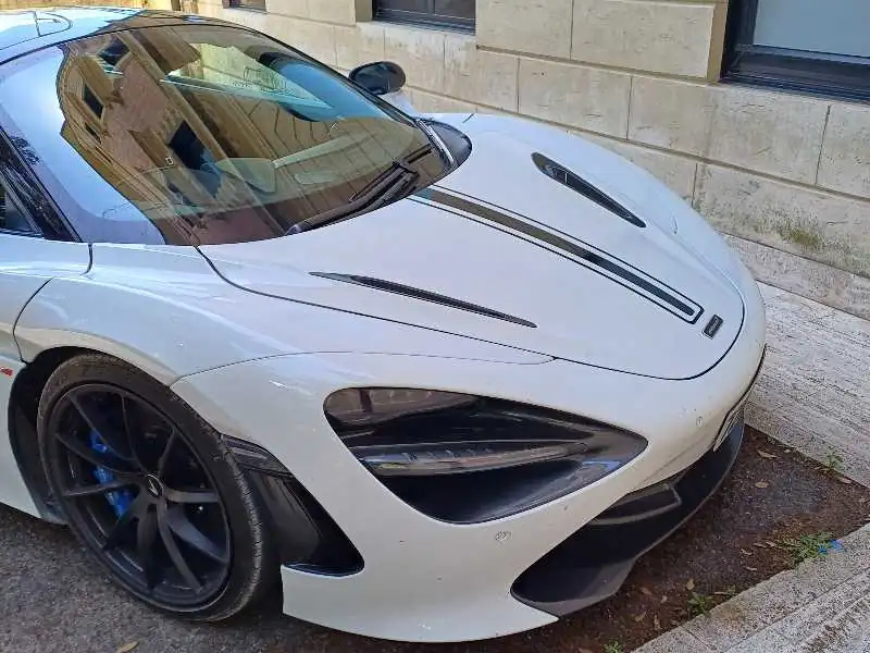 McLaren 720S spotted in Siena