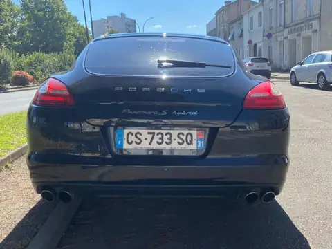 Porsche Panamera S Hybrid (2013) spotted in Marmande, France