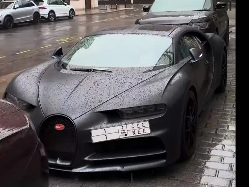 Bugatti Chiron (2021) spotted in London, United Kingdom