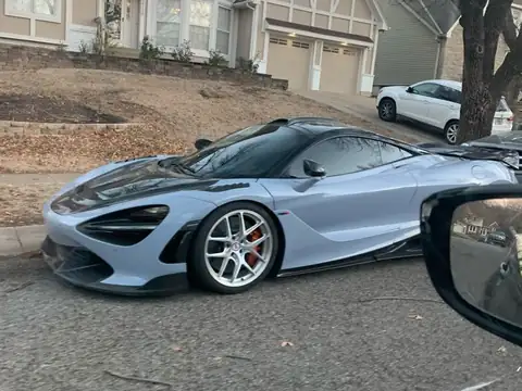 McLaren 720S spotted in San Juan