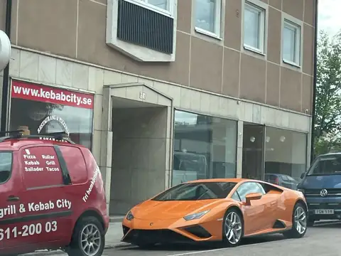 Lamborghini Huracán (2021) spotted in Härnösand, Sweden