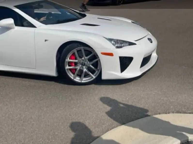 Lexus LFA (2012) spotted in Aurora, United States