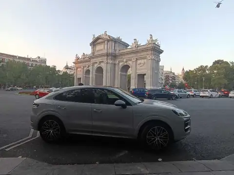 Porsche Cayenne Coupe spotted in Madrid