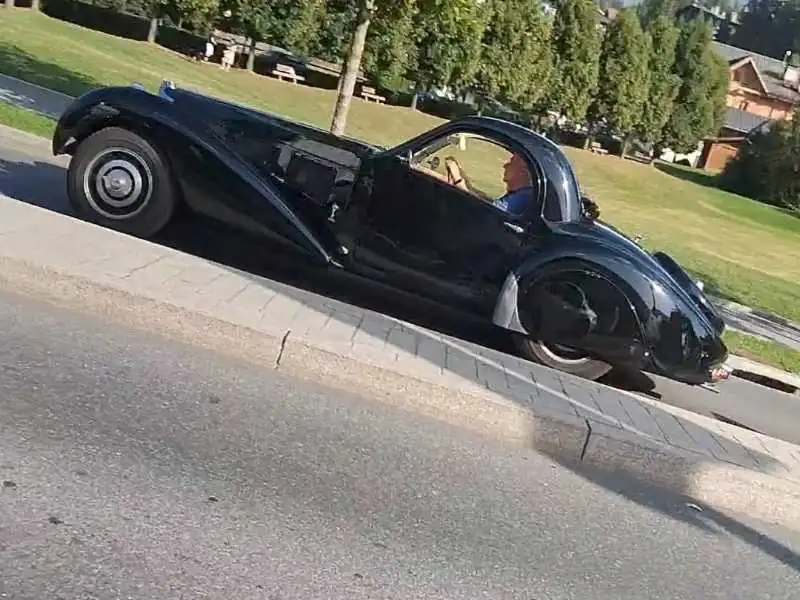 Bugatti Type 57 (1930) spotted in Passy, France