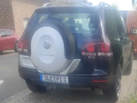 Volkswagen Touareg (2004) spotted in Euskirchen, Germany