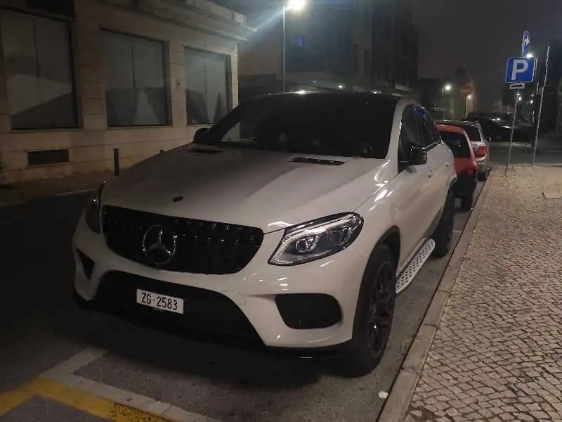 Mercedes-Benz GLE (2016) spotted in Setúbal, Portugal