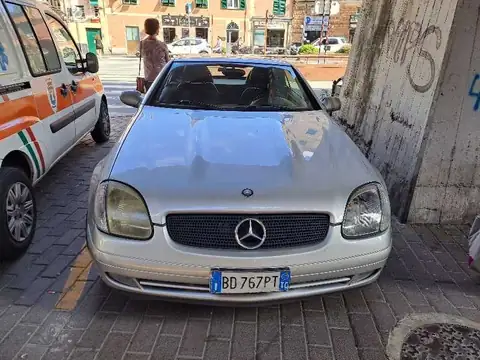 Mercedes-Benz SLK320 spotted in Genoa