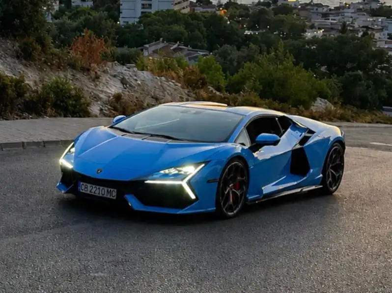 Lamborghini Revuelto (2023) spotted in Kuşadası, Turkey