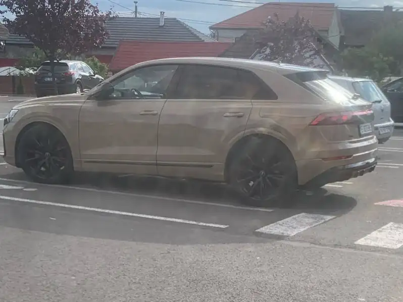 Audi Q8 (2021) spotted in Mediaş, Romania