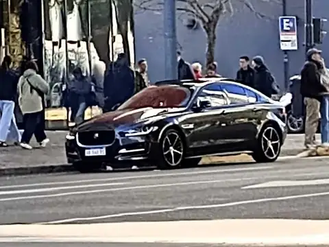 Jaguar XE spotted in Buenos Aires
