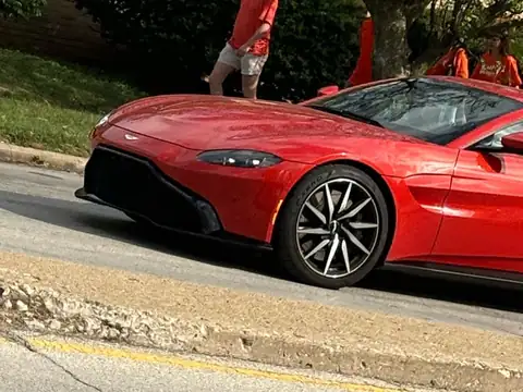 Aston Martin Vantage (2020) spotted in Champaign, United States